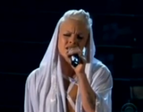 Pink grammy performance 2010